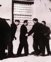 1949年1月31日,毛泽东在西柏坡接见苏共代表。