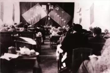 1949年3月5—13日,中共七届二中全会在西柏坡召开。图为会议会址。