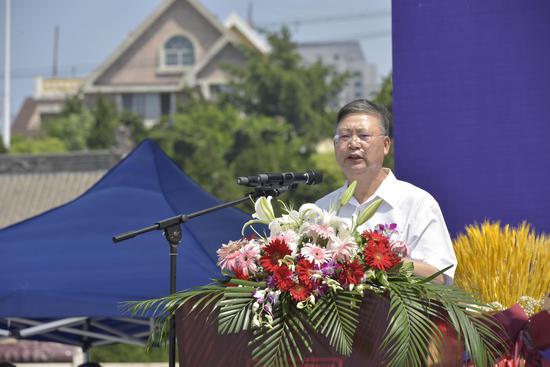 中国开世集团董事长开成连