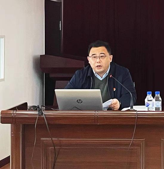 市局党组书记、局长宗志平在开班仪式上作动员讲话