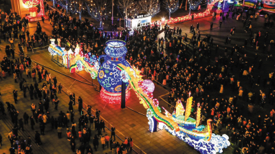 金石滩花灯会3天迎来8万人次
