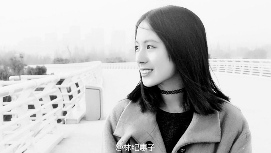 校园mm内衣照_校园暴力女生内衣图片(2)