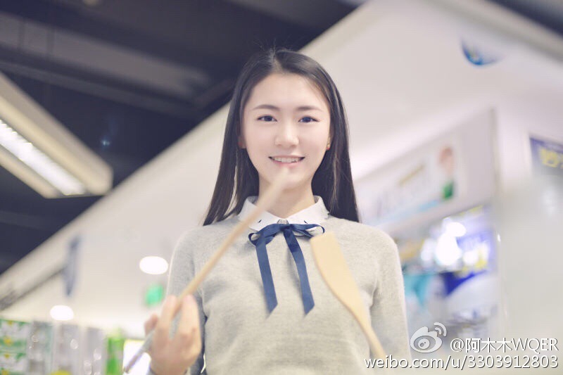QzHi-fyixiay6171452.jpg