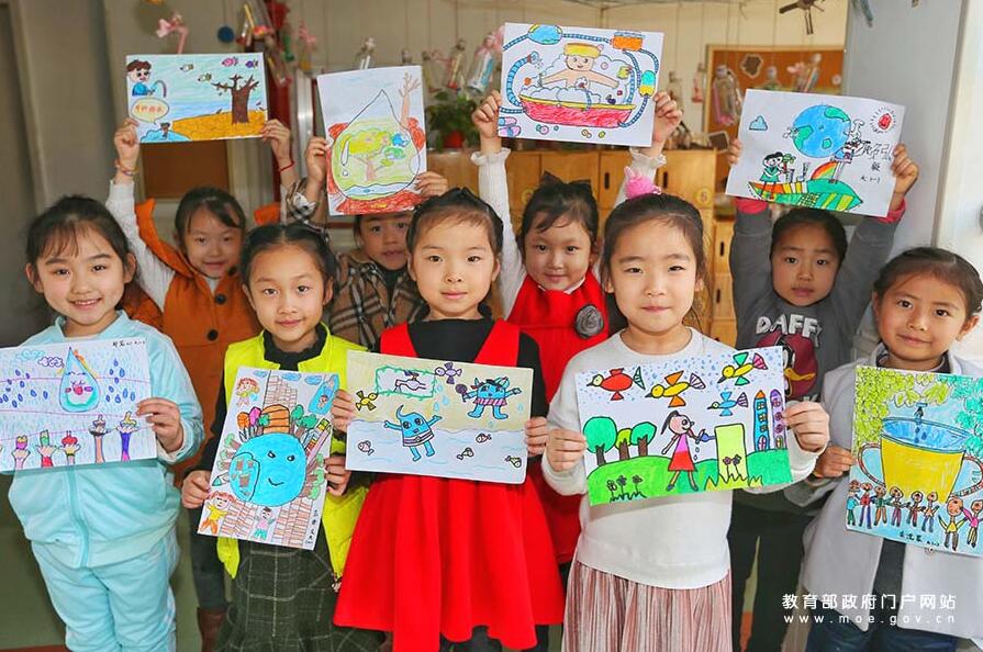 世界陪娃日 Xw4L-huqrnan9798025.jpg