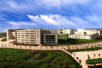 英媒支招大学申请：如何选择合适的学校和专业