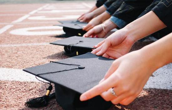 中国大学天天浑浑噩噩的混日子的时代将一去不复返了。