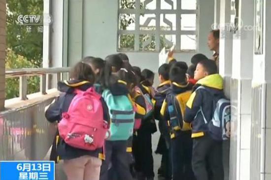 教育部:破解“三点半”难题 满足课后托管需求