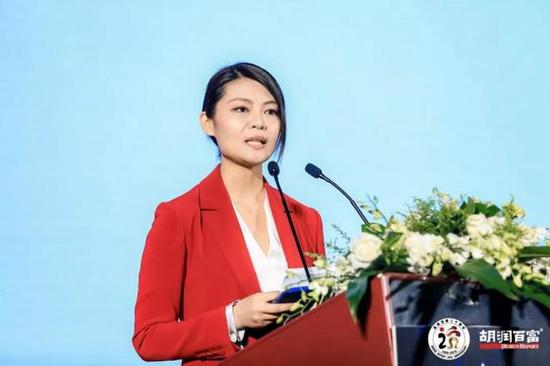 深圳市罗藤教育咨询有限公司CEO孙梦婉发表主题演讲