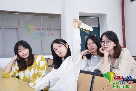 图为寝室4女生。中国青年网通讯员 刘钰洁 摄