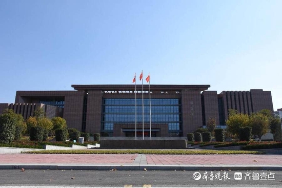 李朝宇即将入住的山东大学兴隆山校区 陈泠杰 摄