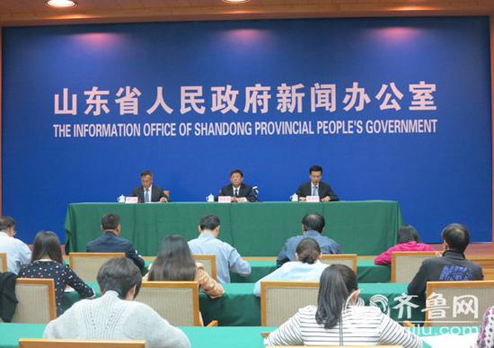 山东:退役士兵考国家公务员同等条件下优先录