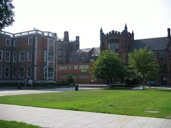 英国著名“红砖大学”——纽卡斯尔大学