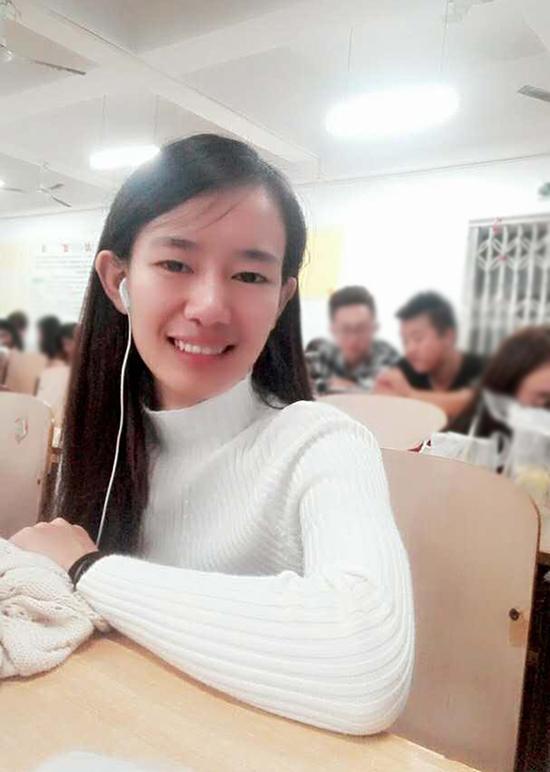 贫困女大学生林华蓉生前照片。  本文图片均为死者家属提供