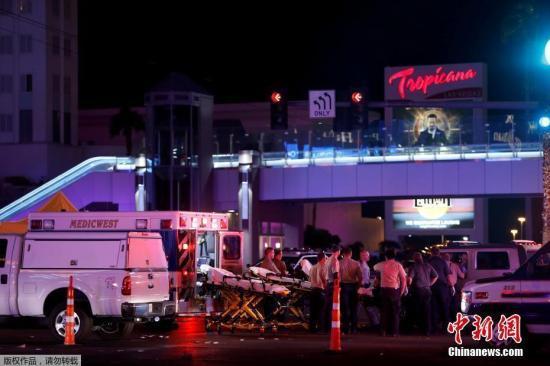 资料图：枪击事件发生在拉斯维加斯曼德列湾赌场酒店附近。