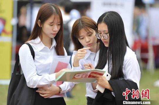 广东2018届高校毕业生预计有57.14万人 增幅放