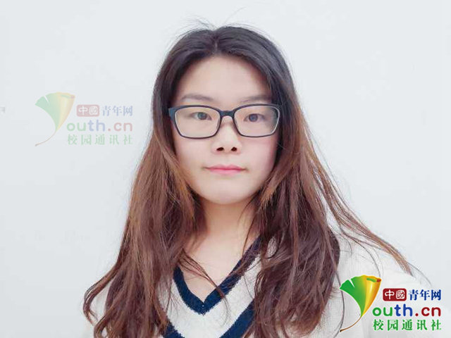 图为“宿舍关灯神器”设计者耿娟。受访者供图