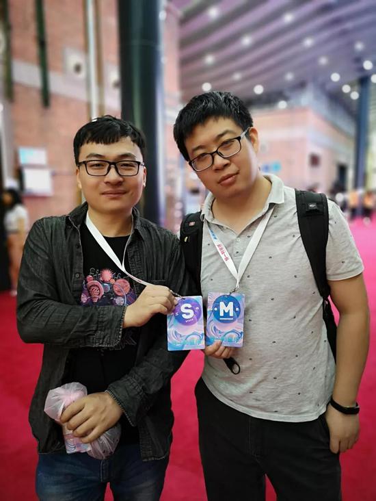 2019年6月初，北京“另一颗星球”活动现场，右一为姜振宇。受访者供图