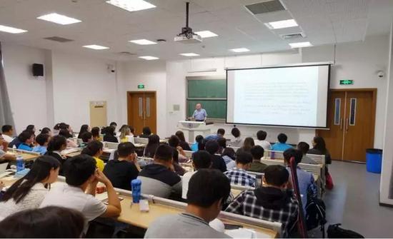 实招靓招频出 这些高校加强本科教育的做法亮了