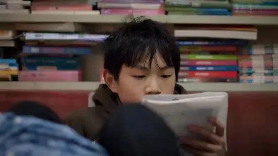 距离中考71天。从大润发回来买了本读者看看。话说,明天期中考试唉……