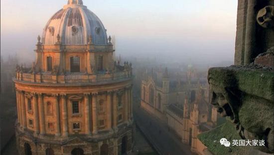 先看看英媒发现的另一个现象吧，梅姨重组的内阁成员34%曾就读私立学校。