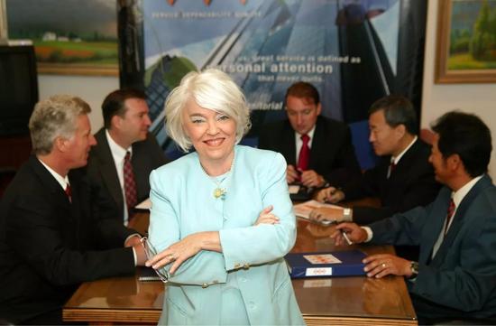 玛丽·巴克女士