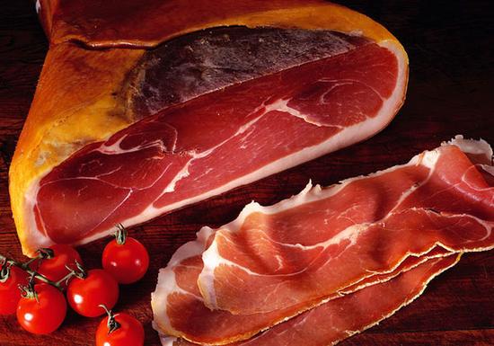 双语:西班牙火腿成中国餐桌新宠|肉质|西班牙人|火腿_新浪教育_新浪网