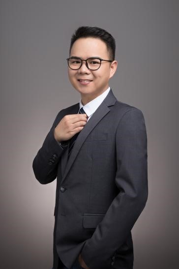 广东碧桂园学校校办主任 廖明毅