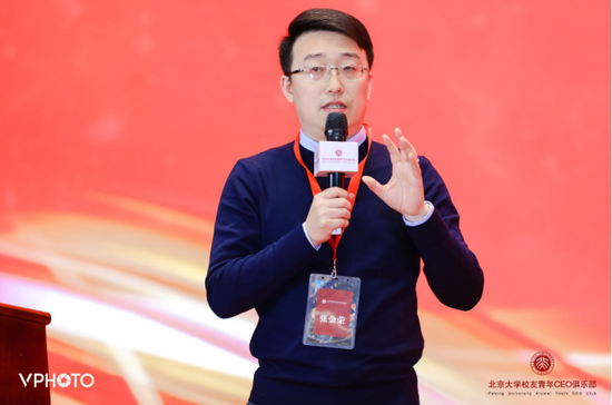 图片为爱培优CEO张金荣