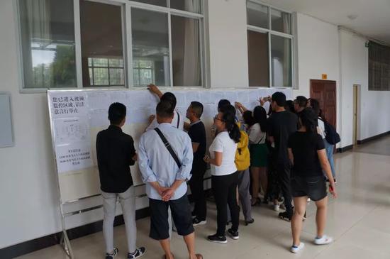 2018年普洱市498名考生参加公务员录用考试面试