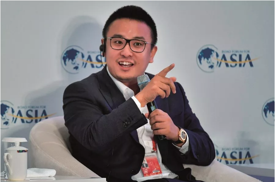 (资料图片)“很多人说话很怪,‘恭喜你上岸了’。我原来就没在岸上吗?创业为什么在水下不在岸上?我们不觉得创业是一件很痛苦的事情。”图/中新