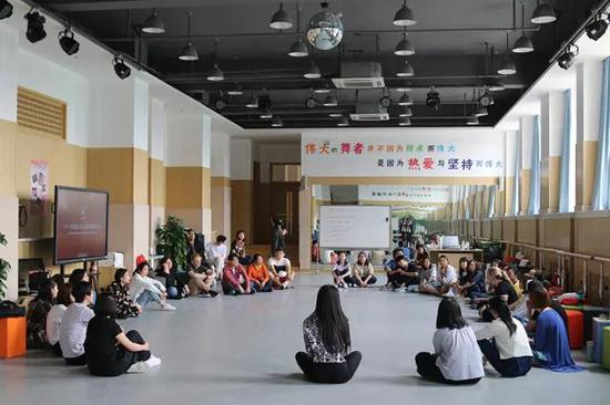 第四届IDEC国际戏剧教育大会在北京亦庄实验