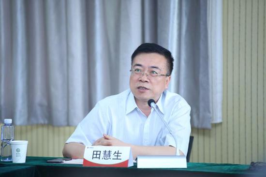 教育部基础教育课程教材发展中心田慧生发言