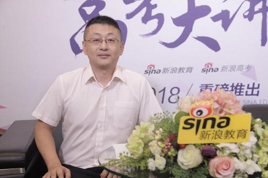 西南民族大学招生就业处招生科副科长:哈英达老师