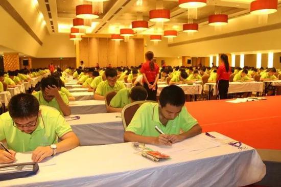 2018-2019年面向中小学生的全国性竞赛开始申