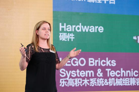 乐高教育全球中学产品方案组负责人Marianne Nytoft Bach发布全新LEGO Education SPIKE Prime科创套装
