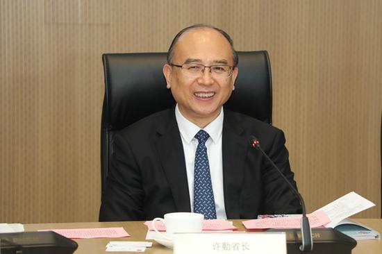 河北省省长许勤博士介绍该省近年的长足发展