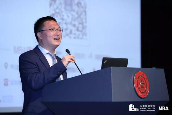 上海交大安泰MBA中心常务副主任陈建科