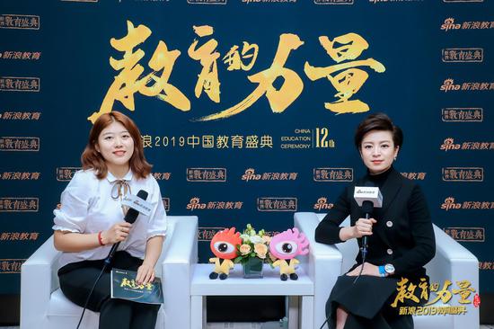 金睿家大中华区联合创始人 Mary(右)