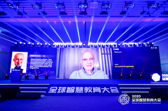 俄羅斯國家研究型高等經濟大學教育學院院長Isak Froumin