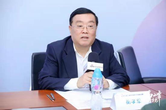 北京王府学校常务校长衡孝军
