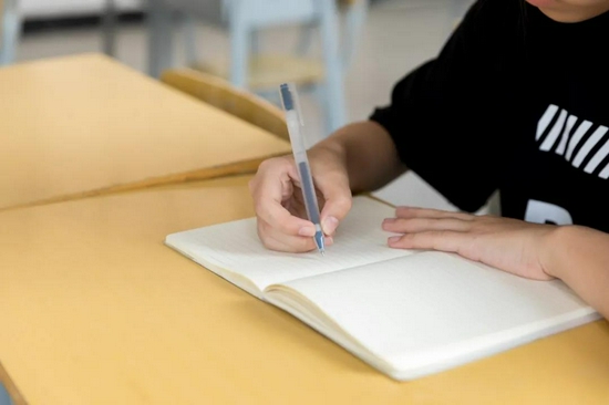 ▲学生在培训机构学习。图片来源:IC photo