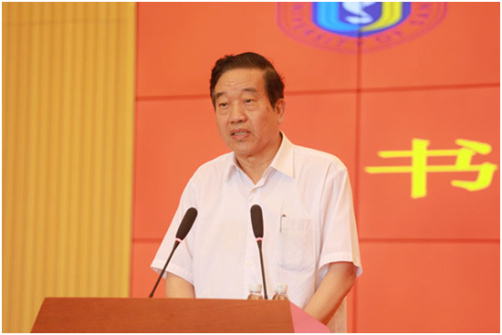 中国书法家协会主席、全国政协常委苏士澍致辞