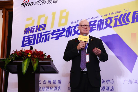 深圳枫叶国际书院校长格伦·波西斯尔