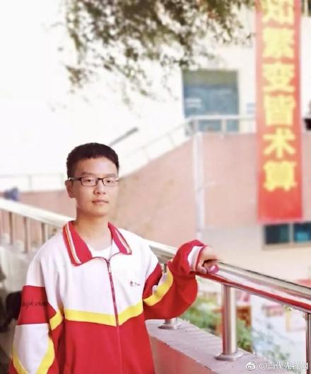 2018贵州高考最高分文714理708 均来自贵阳一中