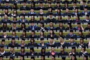 英国大学学费最高 国际学生吐槽读不起