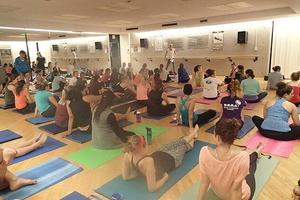 渥太华大学瑜伽课被停 被指“文化盗用”