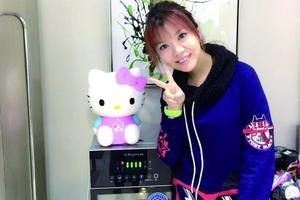 留日海归的完美生活：剪刀和头发的对话