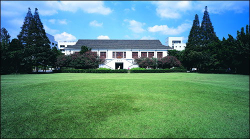 复旦大学（图片来源于网络）