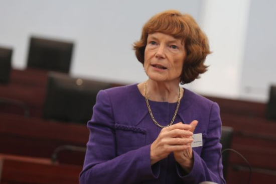 西浦国际商学院院长Sarah Dixon 教授