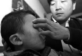 学生自称遭老师殴打